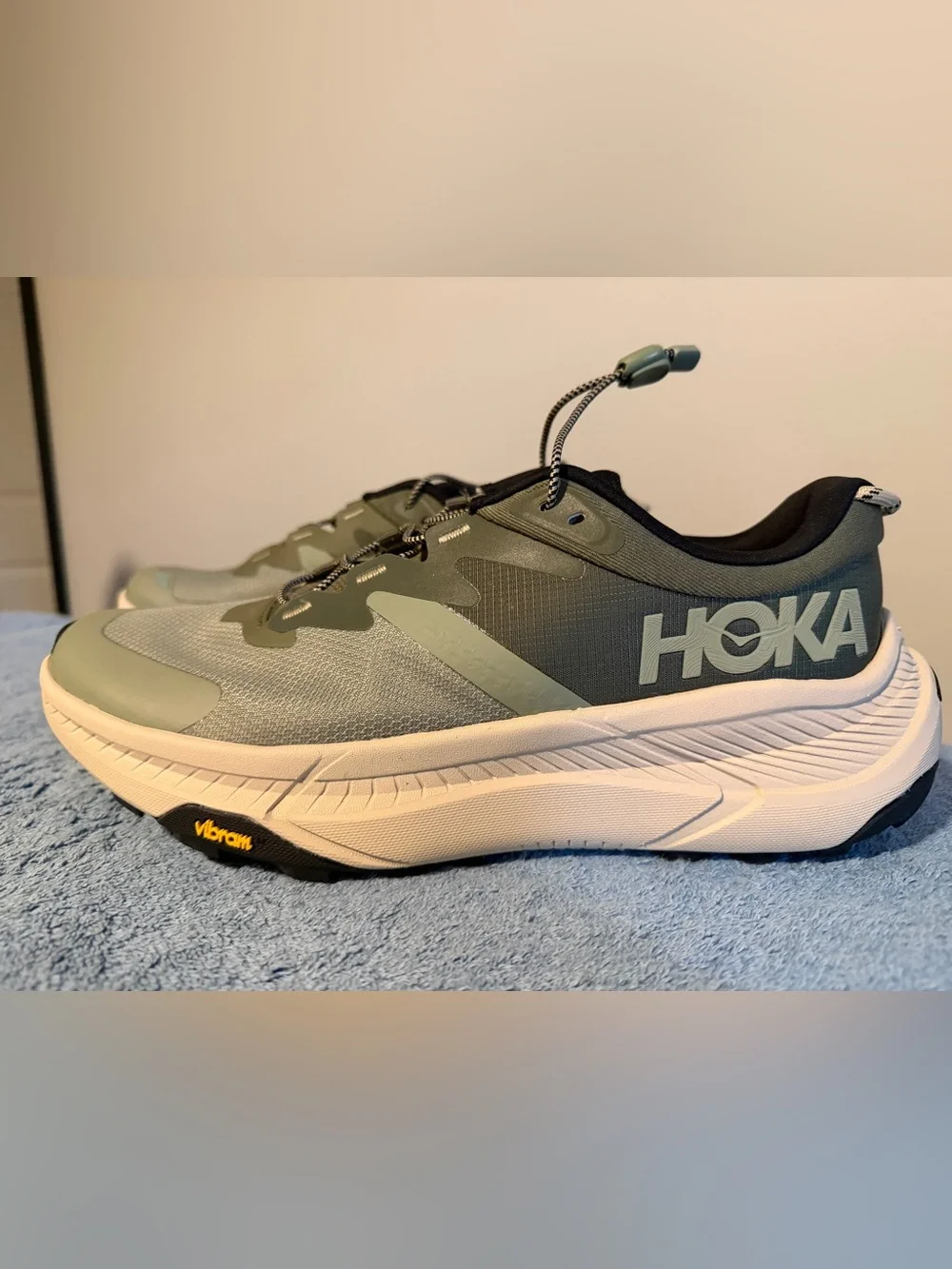 HOKA men's Transport Vibram running/trail shoes - 9D
